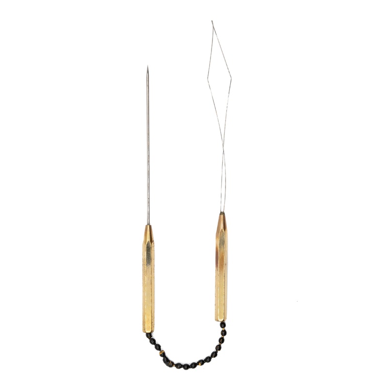 Bodkin / Threader on chain