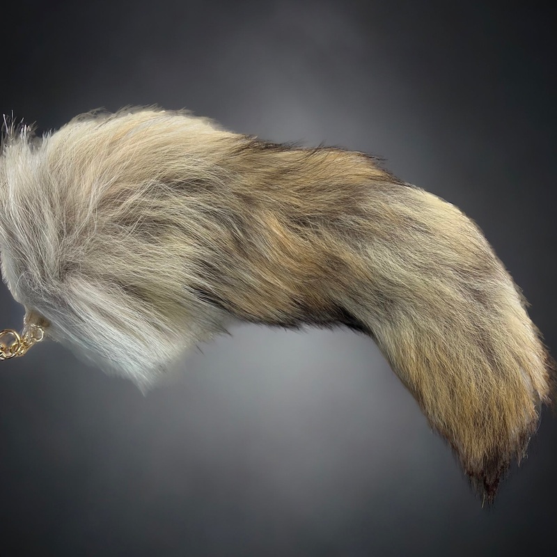 Whole Coyote Tail|Natural