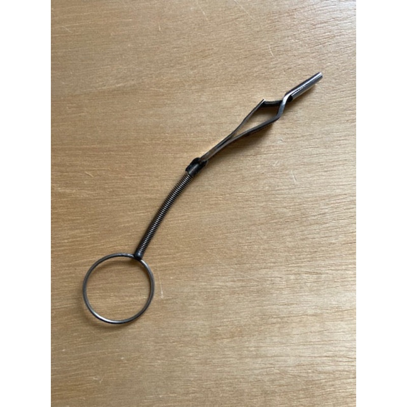 Hackle Plier, Swiss with Spring