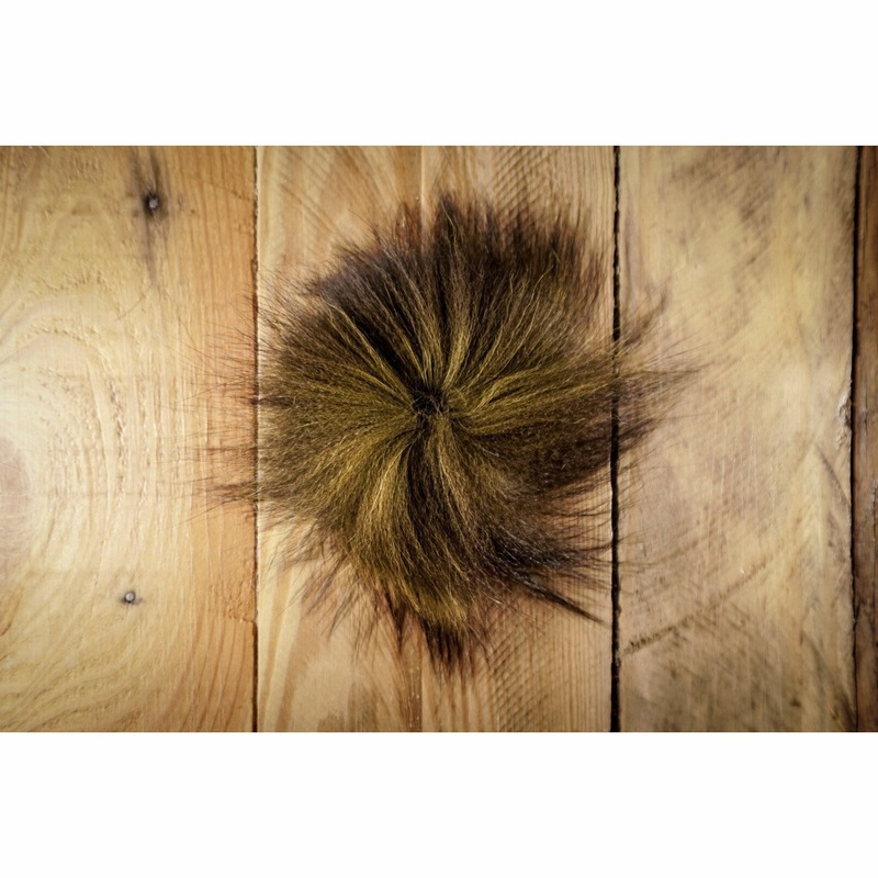 Arctic Fox Tail Hair – Olive