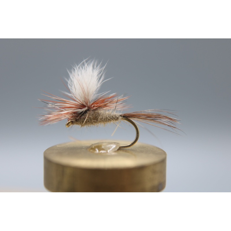 March Brown Parachute Dry|10|12|14