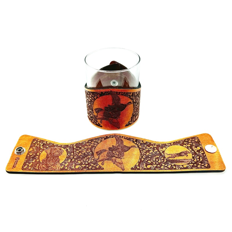 Leather-Wrapped Whiskey Glasses – Mallard/Bird Dog Engraver Glass