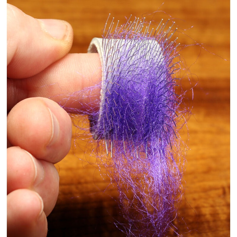 Hareline Finger Dubbing Brush